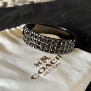 NWOT Coach Bracelet, Gunmetal/Black Stones